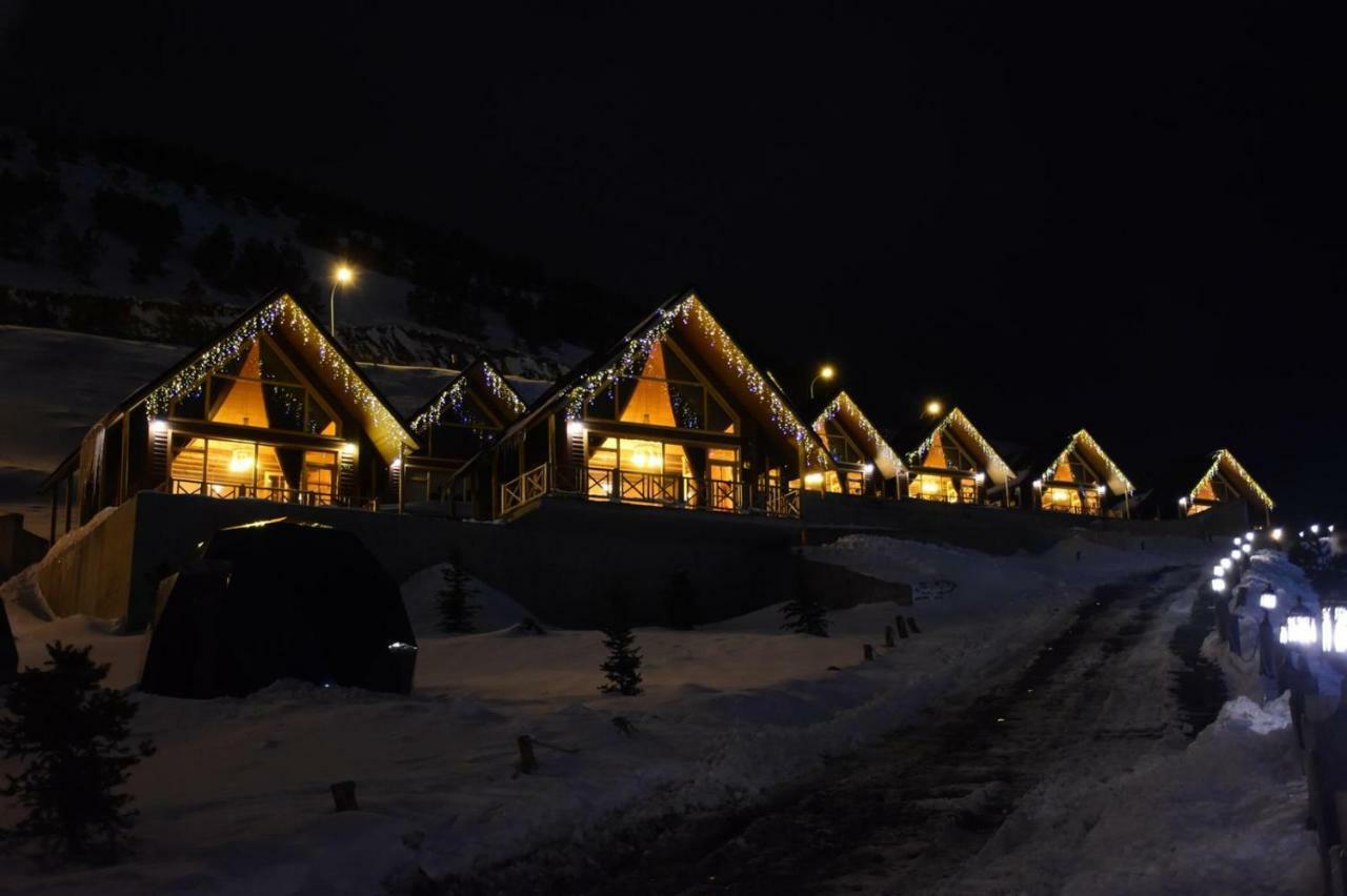 Snow Dora Villa Erzurum Exteriör bild